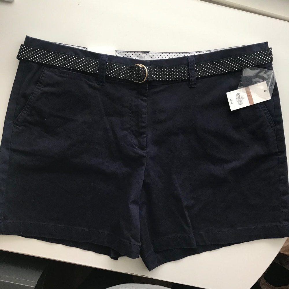 Women Crown & Ivy Shorts Size 12 Regular Color Blue New with Tag NWT
